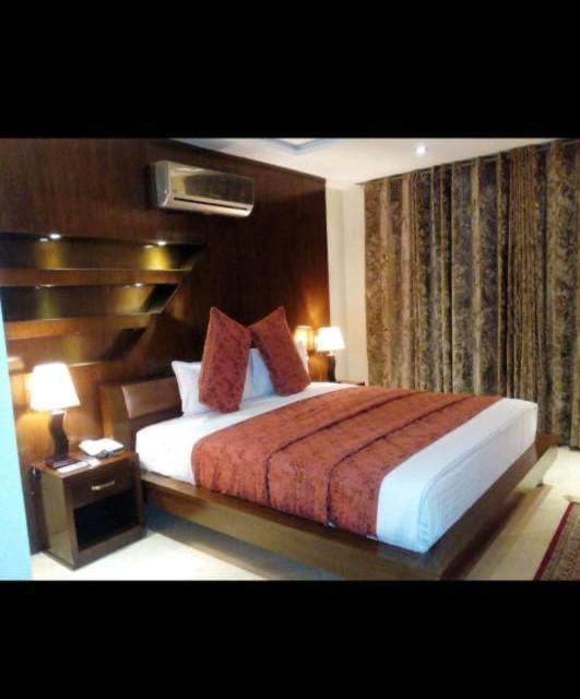 Bling Hotel International Мултан Екстер'єр фото