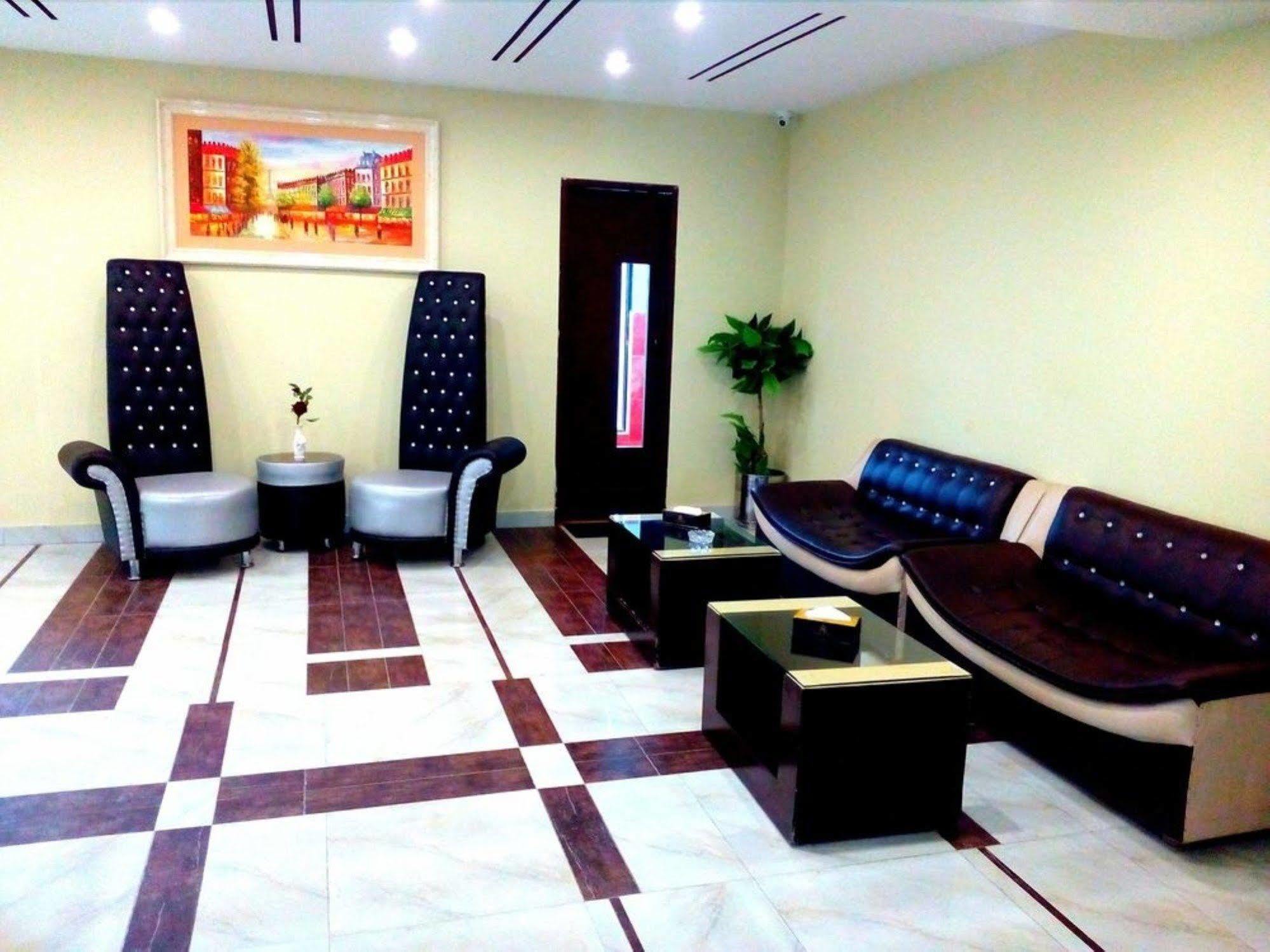 Bling Hotel International Мултан Екстер'єр фото